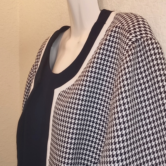 R & K Originals Blue Houndstooth Jacket - Picture 4 of 11